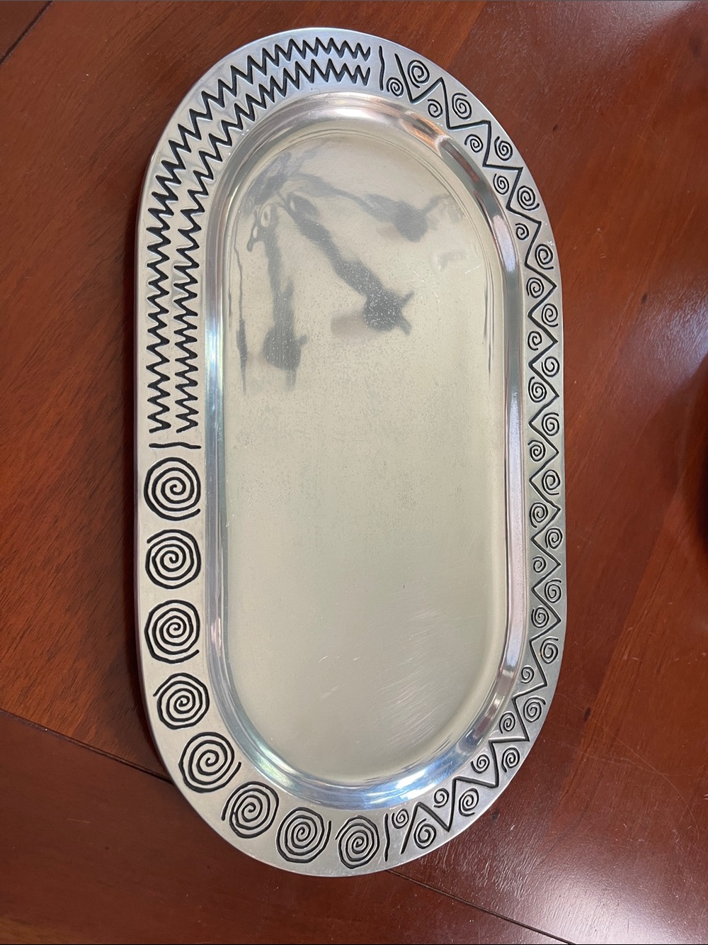 Wilton Armetal Reggae Silver Oval serving Tray